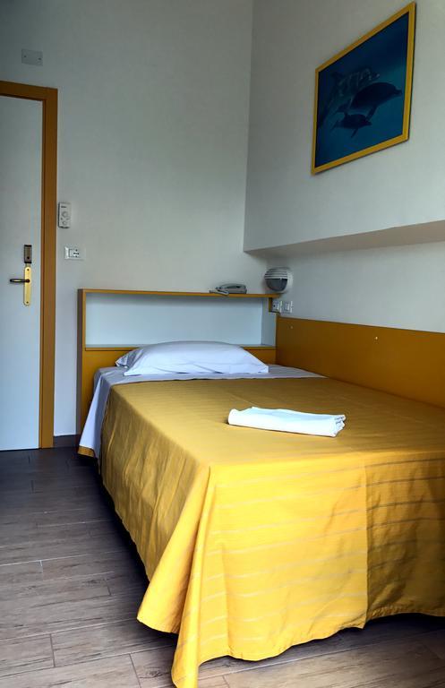 Hotel Vienna Senigallia Esterno foto