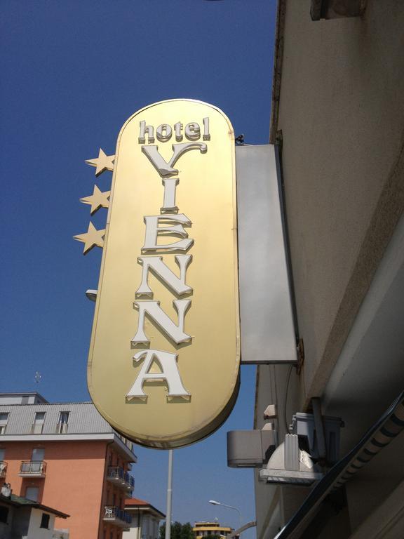 Hotel Vienna Senigallia Esterno foto